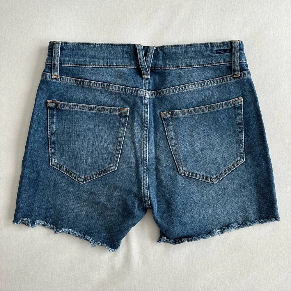 Vineyard Vines Jamie Corded Denim Shorts - Picture 4 of 9